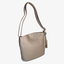画像をギャラリービューアに読み込む, プレ ボヌール presBONHEUR 942 ショルダーバッグ フリンジチャーム付きショル ダーバッグ