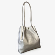 画像をギャラリービューアに読み込む, レガートラルゴ LegatoLargo LG-E1241 BIC レディースバッグ ミニバッグ 送料無料