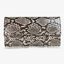 画像をギャラリービューアに読み込む, ヘビ柄 長財布 19031 大型 中ファスナー付き レディースサイフ メンズサイフ 送料無料
