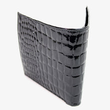画像をギャラリービューアに読み込む, ワニ型押 二つ折り財布 19020 エナメル仕上げ 小銭入れ付き レディースサイフ メンズサイフ 送料無料

