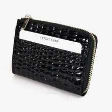 画像をギャラリービューアに読み込む, ワニ型押 Lファスナー小銭入れ 19124 エナメル仕上げ レディースサイフ メンズサイフ 送料無料
